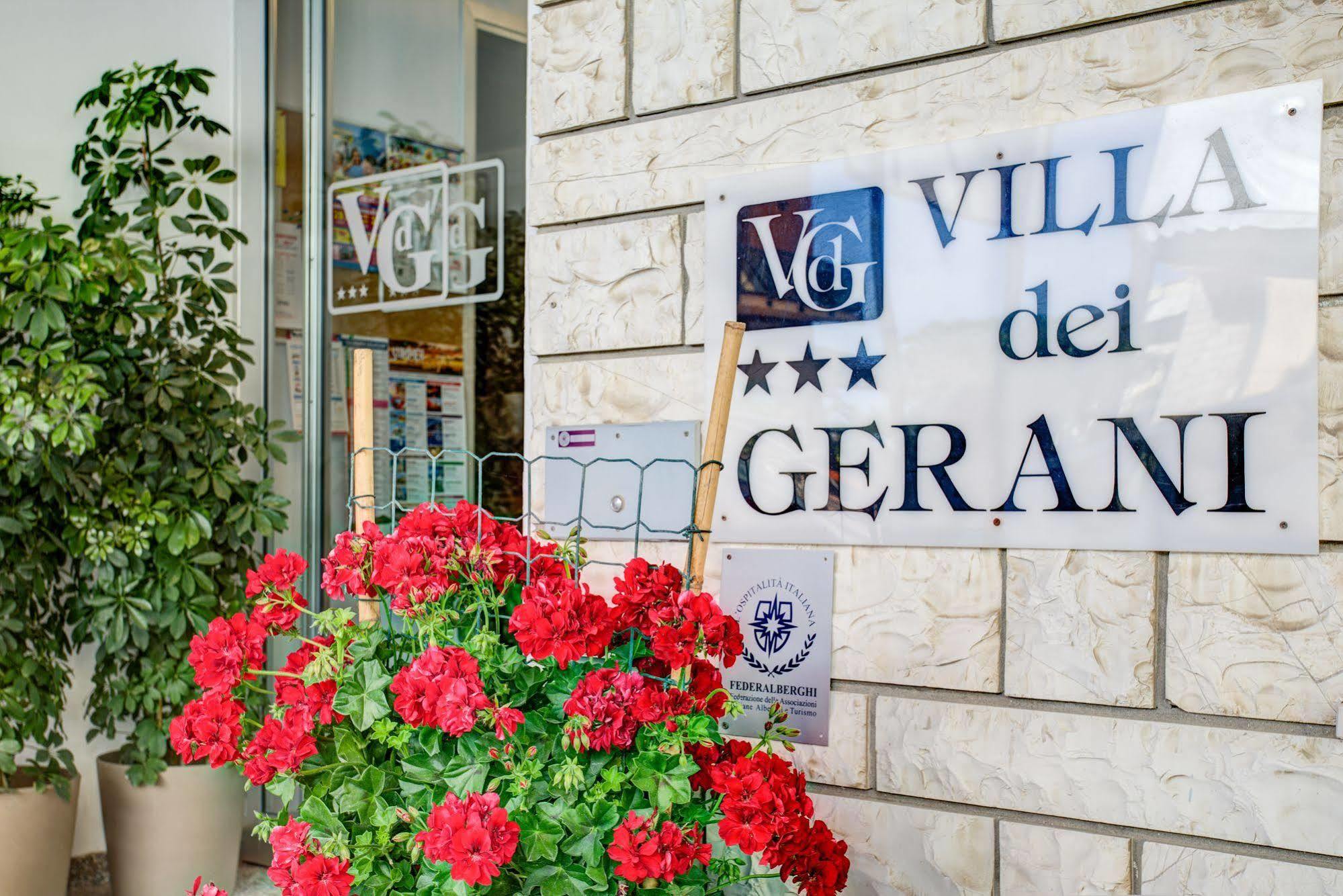 Hotel Villa Dei Gerani Rimini Kültér fotó