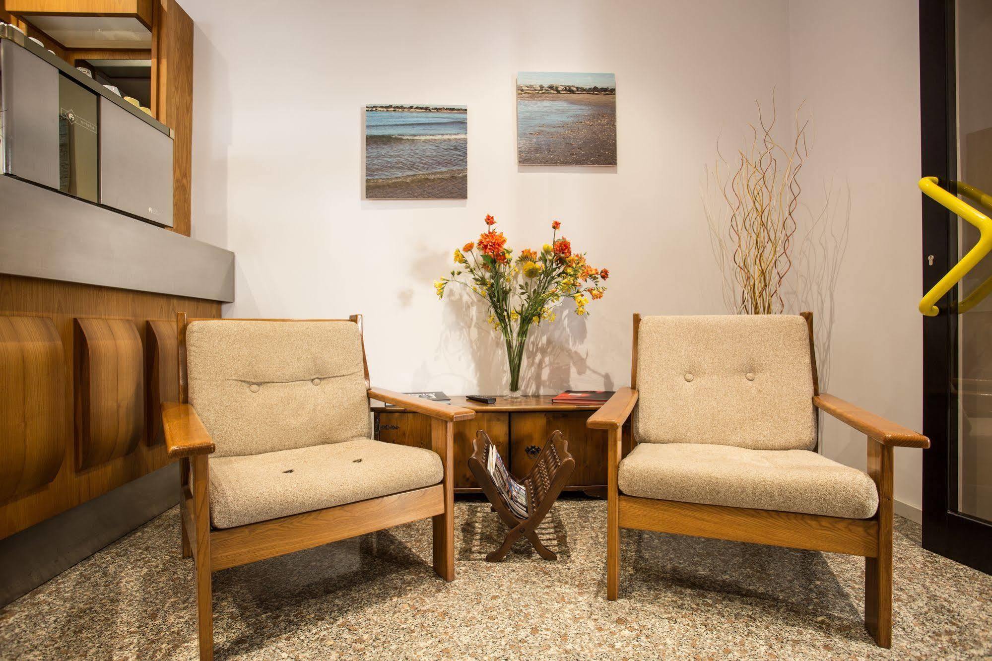 Hotel Villa Dei Gerani Rimini Kültér fotó